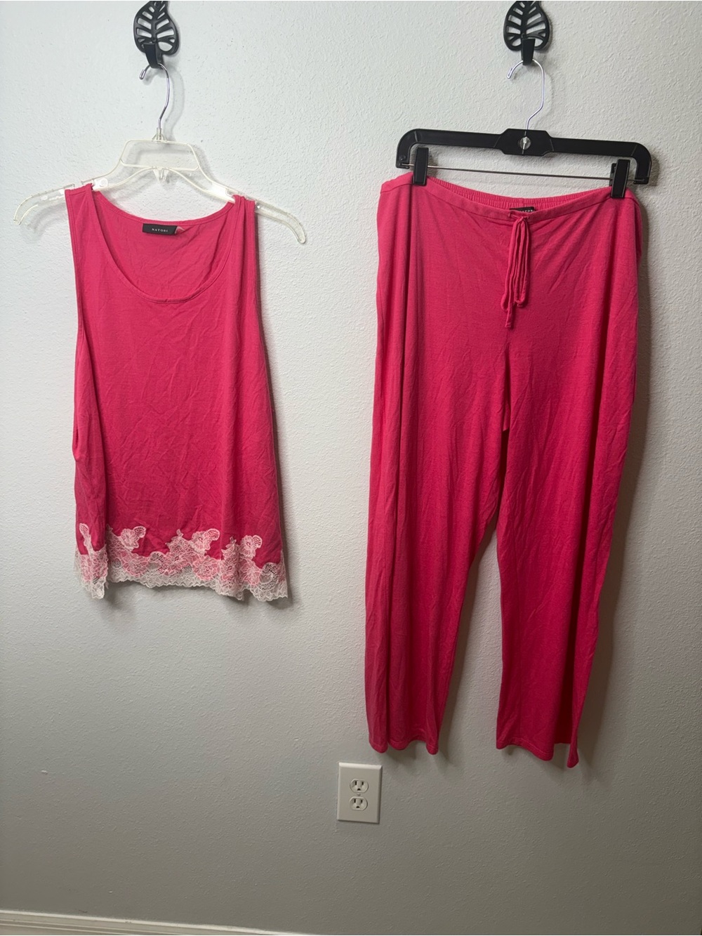 Natori Size XL Pajama Set